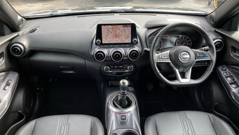 Nissan Juke 1.0 DiG-T 114 Tekna 5dr Petrol Hatchback